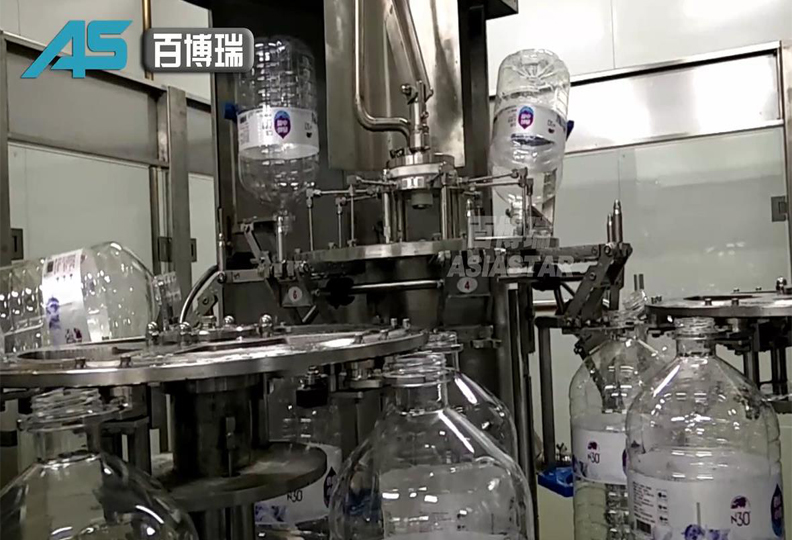 5-10L灌裝機