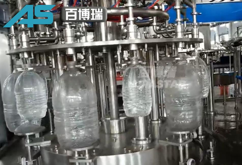 10-15L灌裝機